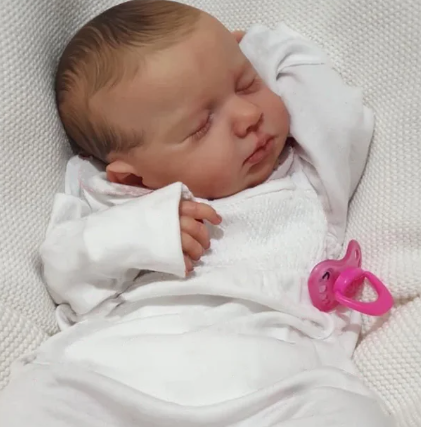 "Hazel" – 19 Inch Realistic Silicone Reborn Baby Girl Doll Soft Cloth Body